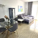 Apartment Smart Escape *